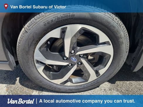 Used 2023 Subaru Forester Touring AWD/4WD image 10
