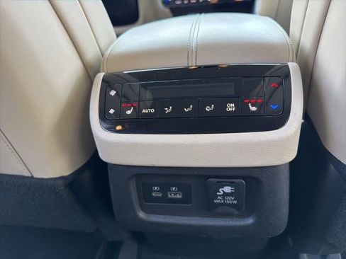Used 2022 INFINITI QX60 Sensory w/ Vision Package AWD/4WD image 12
