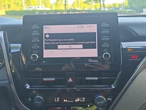 Certified 2024 Toyota Camry SE FWD image 21