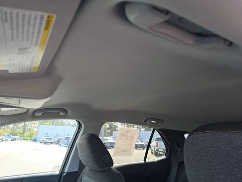 Used 2024 Chevrolet Equinox LT FWD image 21