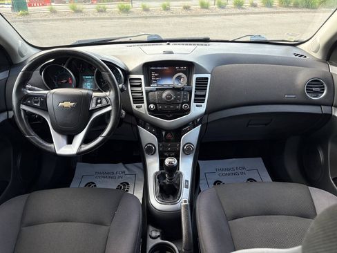 Used 2013 Chevrolet Cruze Eco FWD image 17