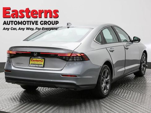 Used 2024 Honda Accord EX image 5