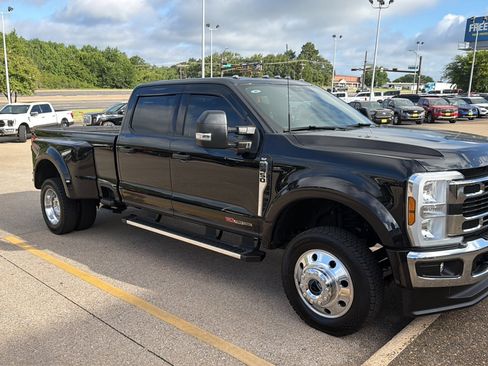 Used 2025 Ford F450 XLT w/ 360-Degree Camera Package AWD/4WD image 1