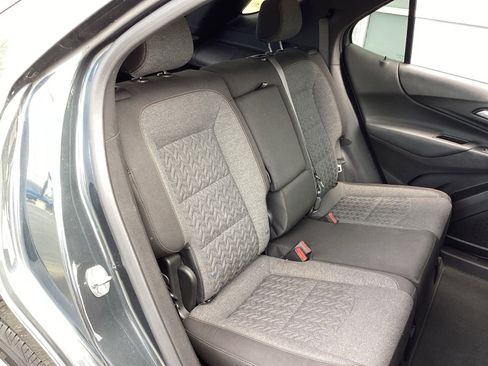 Used 2023 Chevrolet Equinox LT image 19