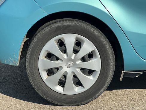 Used 2013 Toyota Prius C One FWD image 20