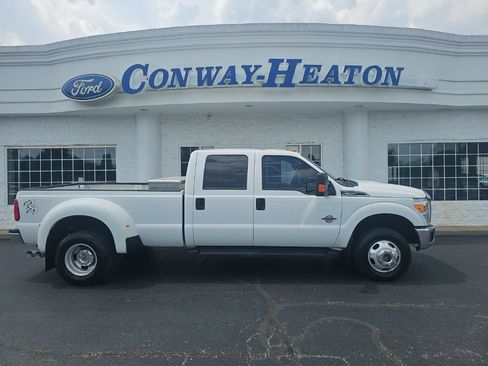 Used 2016 Ford F350 XLT w/ XLT Value Package AWD/4WD image 1