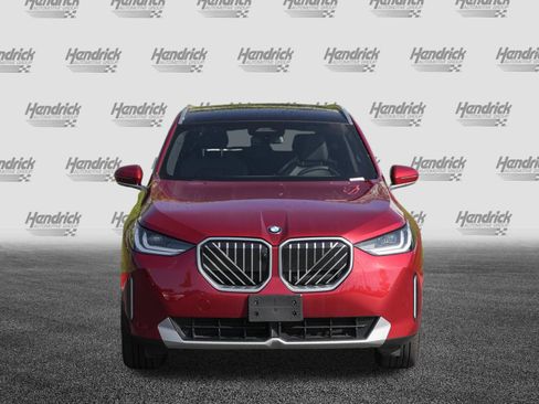Used 2025 BMW X3 xDrive30i w/ Premium Package AWD/4WD image 3
