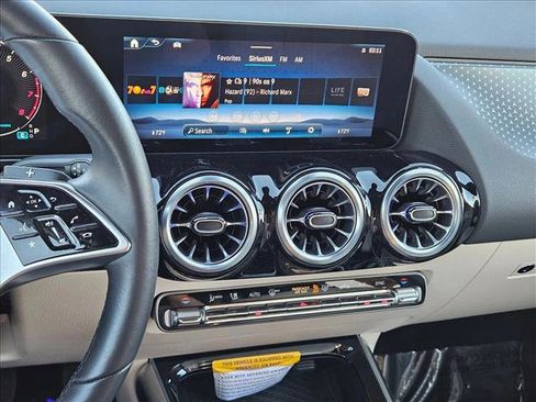 Certified 2025 Mercedes-Benz GLA 250 image 15