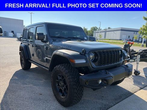 Used 2026 Jeep Wrangler Unlimited Sport AWD/4WD image 2