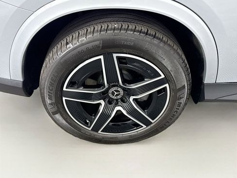 Certified 2023 Mercedes-Benz GLC 300 4MATIC image 32