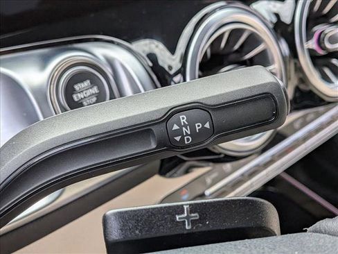 Certified 2026 Mercedes-Benz GLB 250 image 12