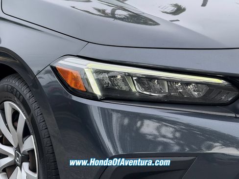 Certified 2022 Honda Civic LX image 8