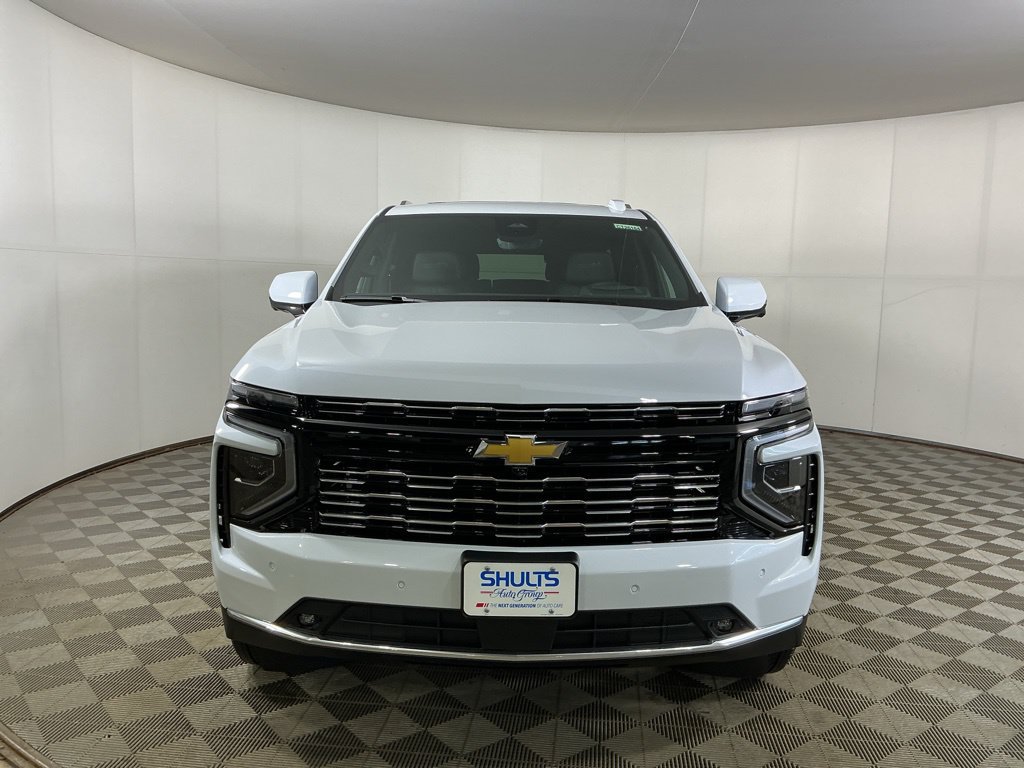 New 2026 Chevrolet Tahoe High Country AWD/4WD image 2