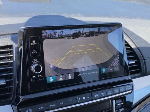 Used 2025 Honda Odyssey Touring image 31