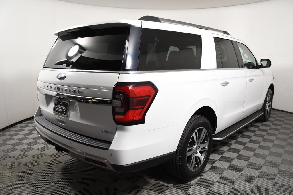 Used 2023 Ford Expedition Max Limited AWD/4WD image 6