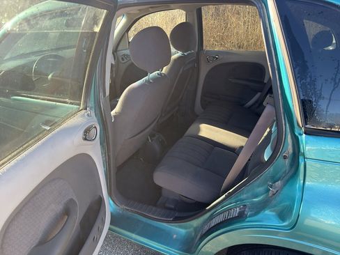 Used 2004 Chrysler PT Cruiser Touring w/ Chrome Accents Group image 7