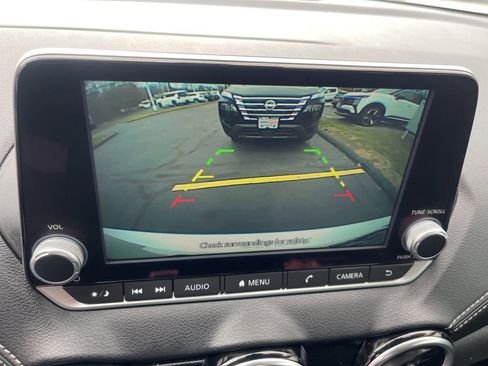 Certified 2022 Nissan Sentra SV w/ Trunk Package image 14