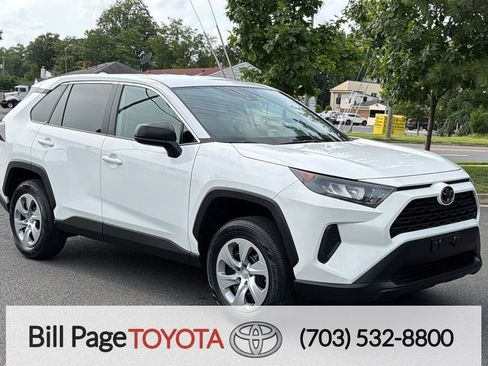 Used 2022 Toyota RAV4 LE FWD image 1