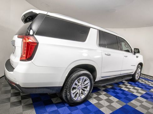 Used 2021 GMC Yukon XL SLT w/ SLT Premium Package RWD image 5