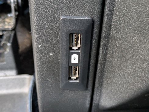 Used 2018 Ford F150 Lariat image 8