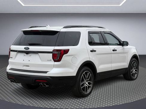 Used 2018 Ford Explorer Sport AWD/4WD image 7