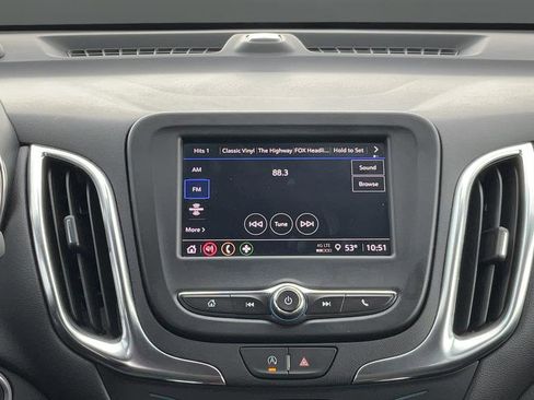 Used 2024 Chevrolet Equinox LT FWD image 30