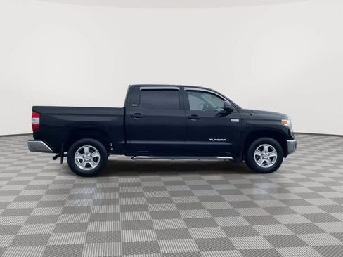 Used 2015 Toyota Tundra SR5 w/ SR5 Upgrade Package image 9