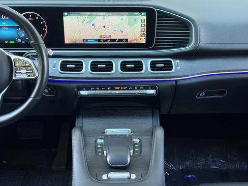 Used 2021 Mercedes-Benz GLS 450 4MATIC image 26