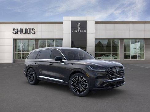 New 2025 Lincoln Aviator Black Label image 13