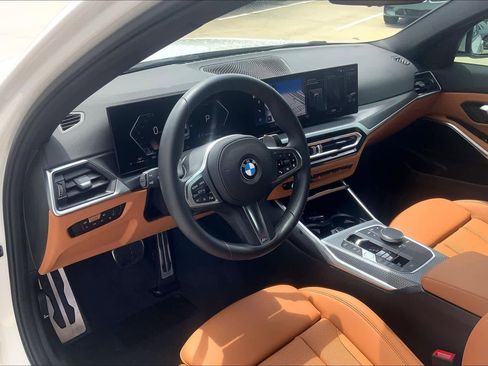 Used 2023 BMW 330i Sedan w/ M Sport Package image 17