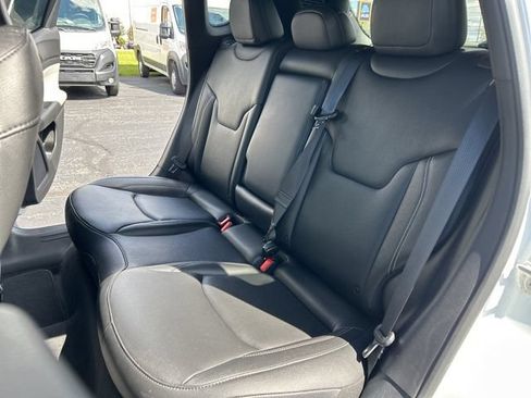 Used 2025 Jeep Compass Limited AWD/4WD image 28