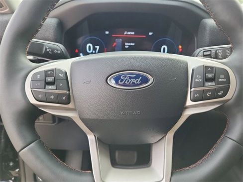 New 2026 Ford Explorer Active w/ Active Comfort Package image 11