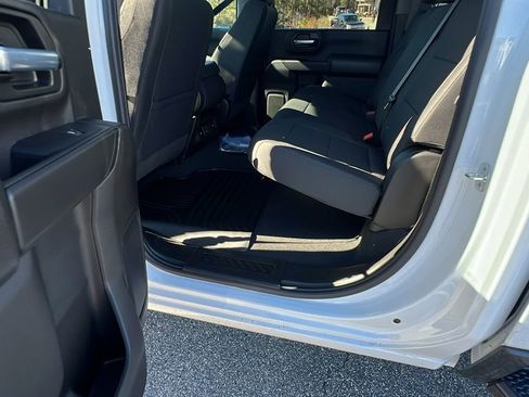 New 2026 Chevrolet Silverado 2500 Custom w/ Custom Value Package image 17