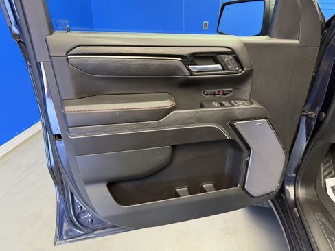 Used 2023 GMC Sierra 1500 AT4X AWD/4WD image 9