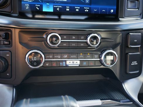 Used 2021 Ford F150 Limited image 28