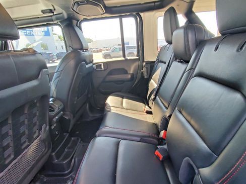 Used 2021 Jeep Wrangler Unlimited Rubicon AWD/4WD image 5