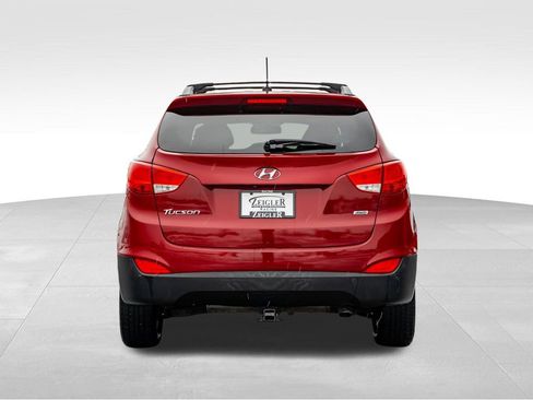 Used 2015 Hyundai Tucson SE image 6