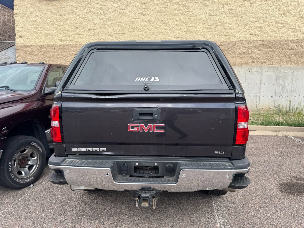 Used 2015 GMC Sierra 2500 SLT w/ Duramax Plus Package AWD/4WD image 4