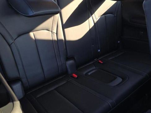 Certified 2023 INFINITI QX60 Luxe w/ Cargo Package image 15