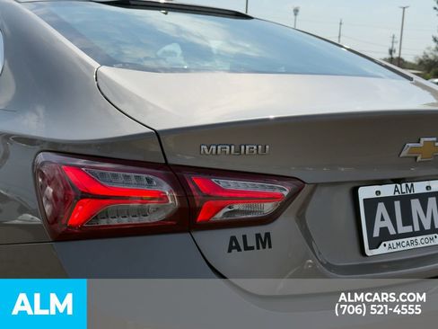 Used 2022 Chevrolet Malibu LT image 6