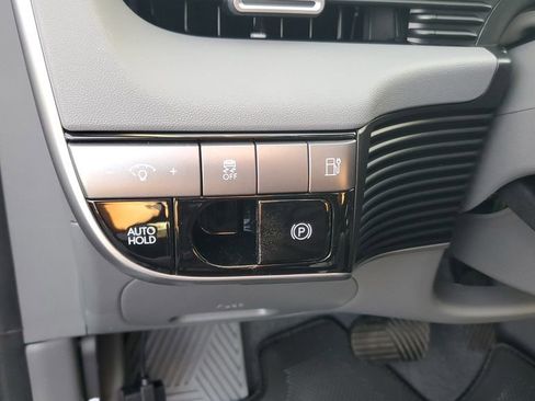 New 2026 Hyundai Ioniq 5 SE image 23