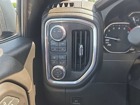Used 2021 GMC Sierra 1500 AT4 w/ AT4 Value Package AWD/4WD image 59