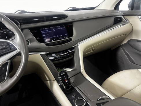 Used 2022 Cadillac XT5 Premium Luxury image 29