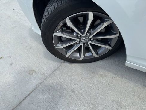 Used 2023 Acura Integra image 5