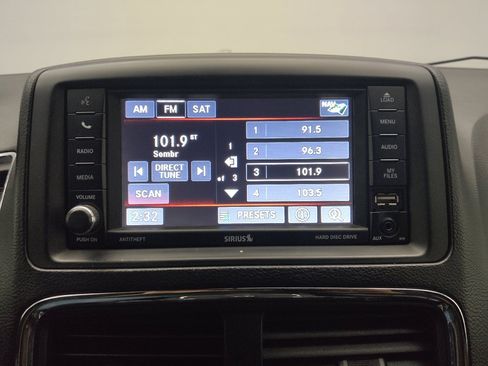 Used 2015 Dodge Grand Caravan R/T w/ Driver Convenience Group FWD image 25
