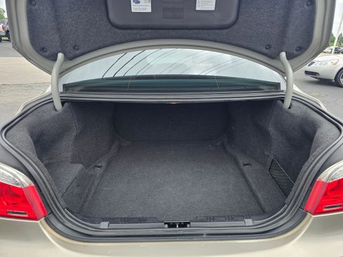 Used 2010 BMW 535i Sedan RWD image 8