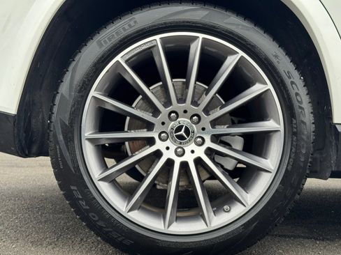 Used 2022 Mercedes-Benz GLE 350 4MATIC image 17