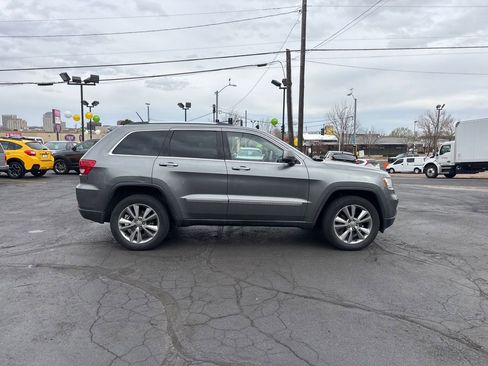 Used 2013 Jeep Grand Cherokee Laredo image 7