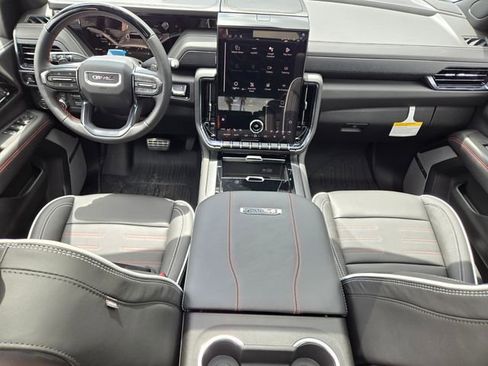 New 2026 GMC Yukon AT4 Ultimate w/ LPO, Floor Liner Package AWD/4WD image 8