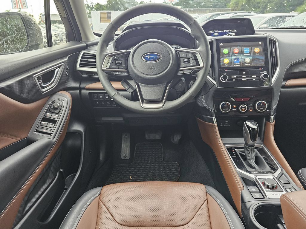Used 2023 Subaru Forester Touring AWD/4WD image 13